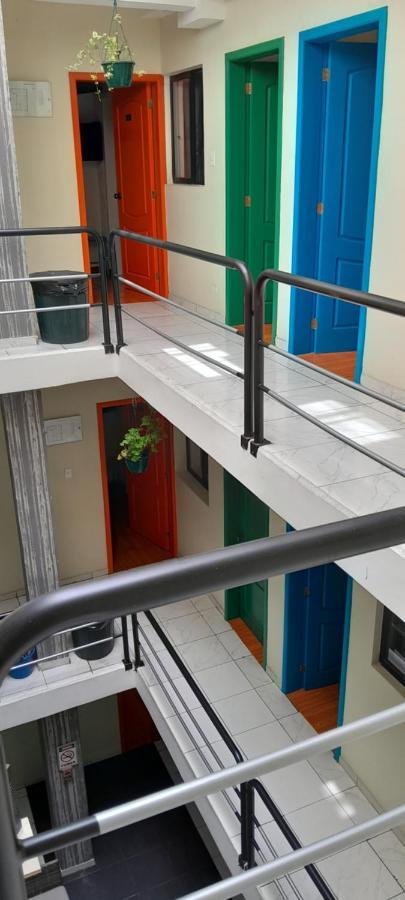Hostal Brilliant Quito Exterior photo
