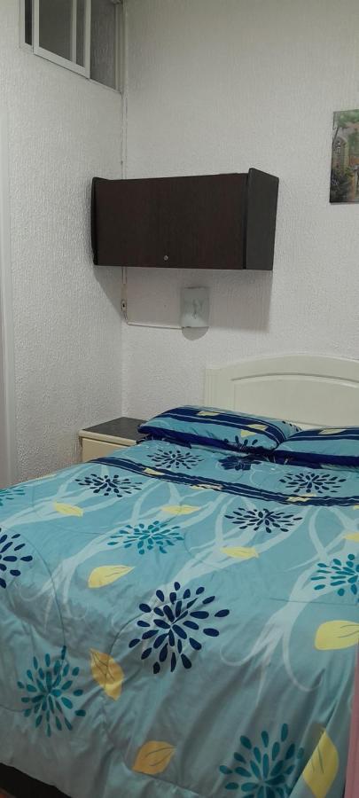 Hostal Brilliant Quito Exterior photo