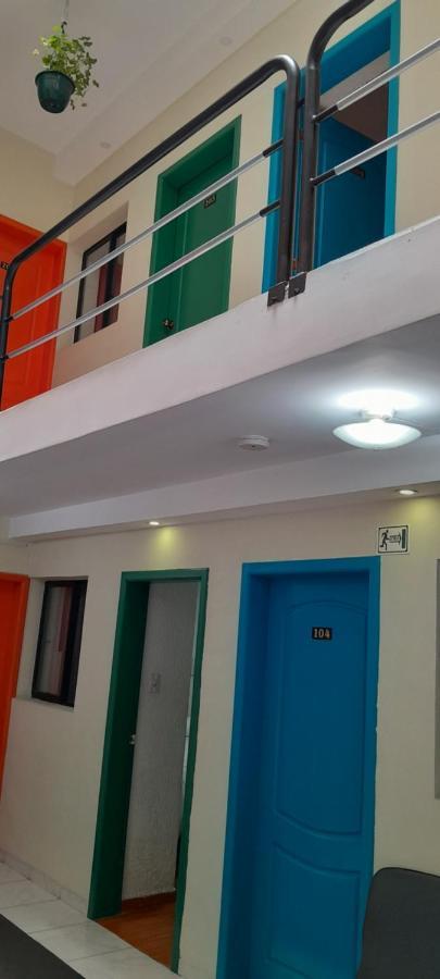 Hostal Brilliant Quito Exterior photo